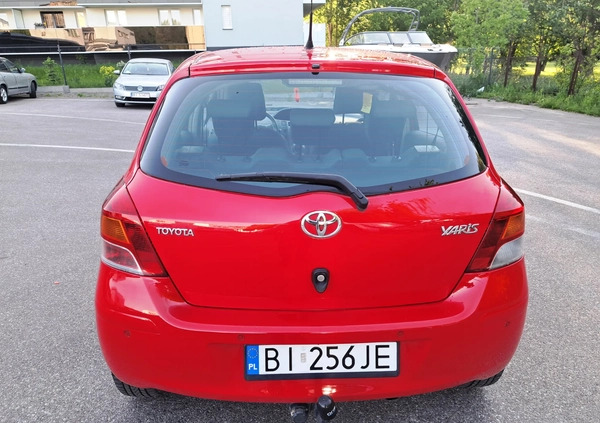 Toyota Yaris cena 19900 przebieg: 122000, rok produkcji 2009 z Białystok małe 211